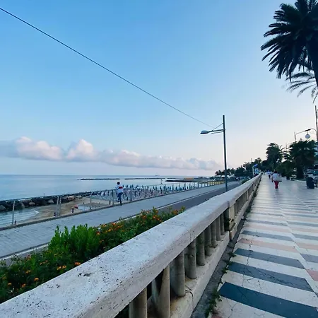 Granny's House Apartman San Remo